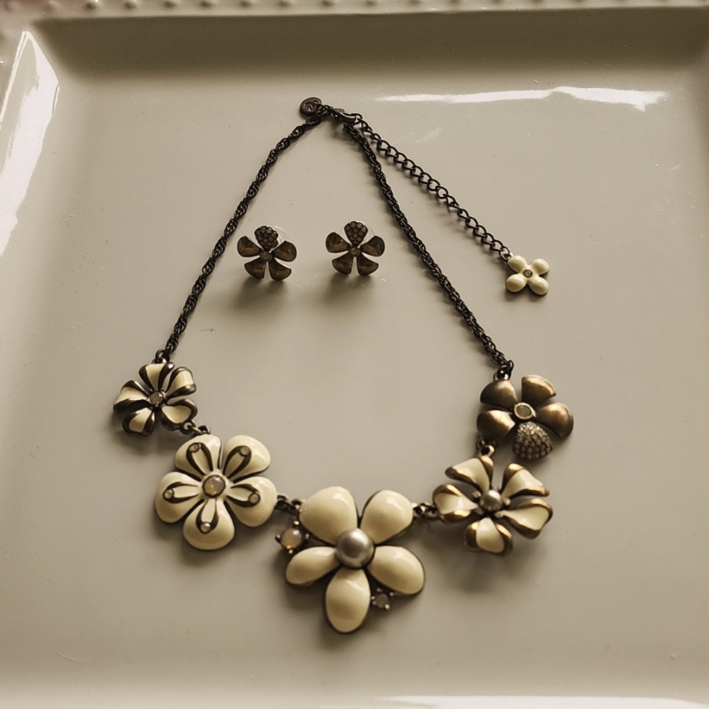 Touchstone Crystal Antique Flora Set...Rare!